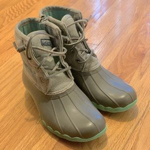 Sperry Saltwater Boots Girls Size 1